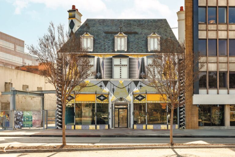 Exterior view of Craft Contemporary Photo courtesy of Craft Contemporary, Los Angeles. Image: Marc Walker.