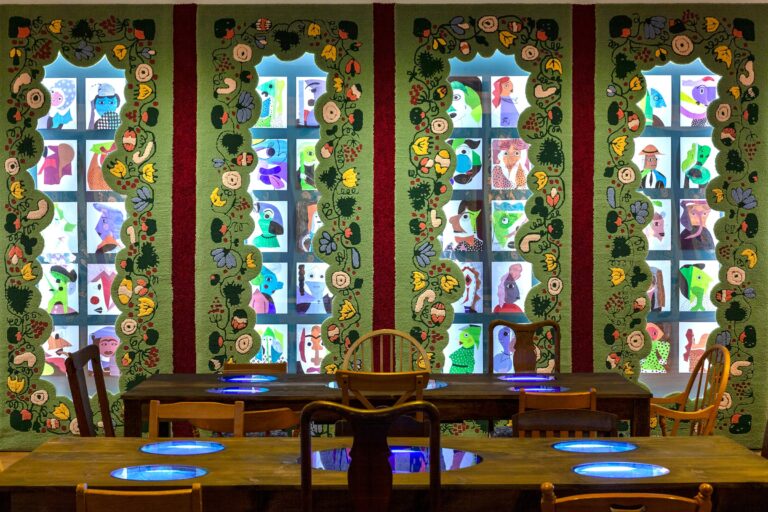 Jessica Campbell, in collaboration with The Fabric Workshop and Museum, Philadelphia. “Heterodoxy” (installation view), 2023. Jessica Campbell, in collaboration with The Fabric Workshop and Museum, Philadelphia. "Heterodoxy" (installation view), 2023. Carlos Avendaño