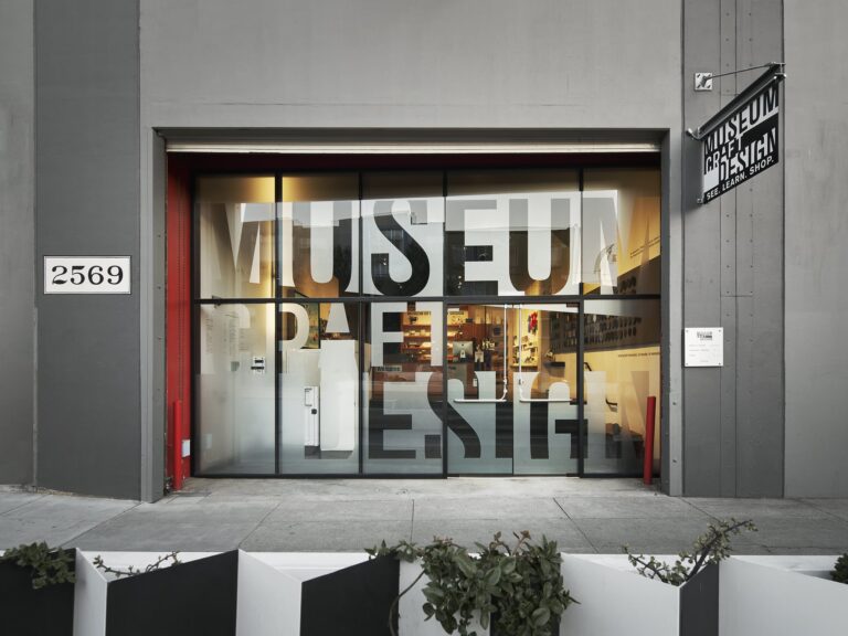 Image of the facade of the Museum of Craft and Design. Image courtesy of Matthew Millman.