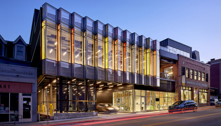 Pittsburgh Glass Center.Ed Massery