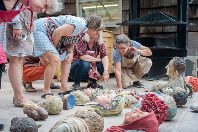 2017 06 25 Arrowmont clay and glass workshop class. TJ erdahl Meagan Chaney Gumpert figurative sculpture ceramic bust Most of Arrowmont workshops are open to all skill levels, creating an inclusive environment where individuals learn and grow together. Learning from each other as much as they are through instruction. Arrowmont School of Arts and Crafts