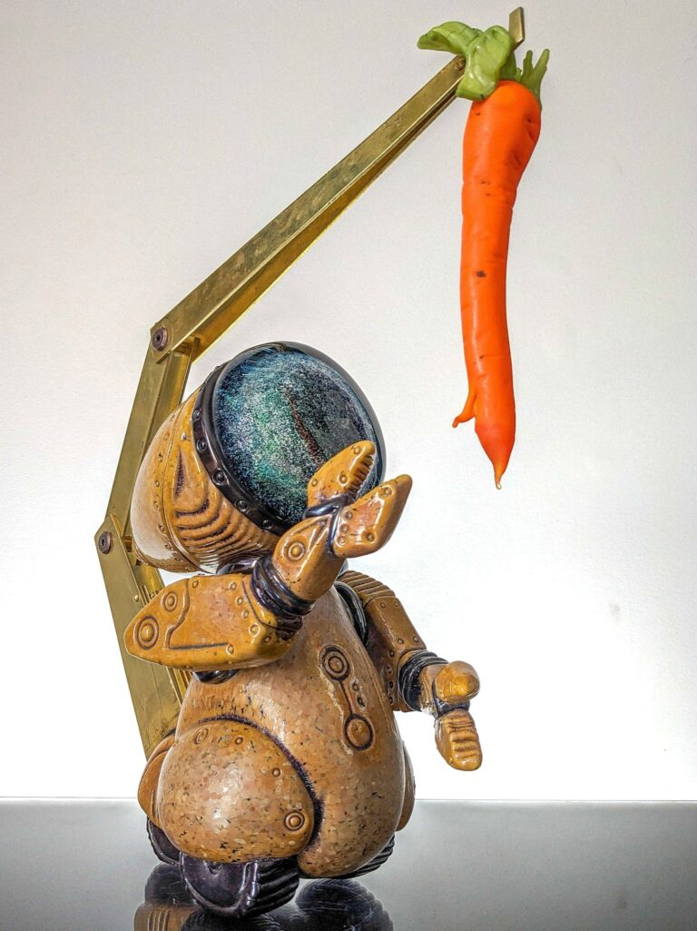 Outdated Programming, John Sharvin, 2024. Courtesy of John Sharvin via Corning Museum of Glass