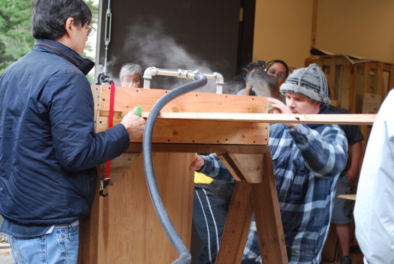 David Boxley leading bentwood box drum class. Laura VerMeulen
