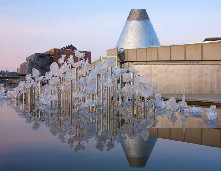 Museum of Glass, Tacoma, Washington. Photo courtesy of Museum of Glass