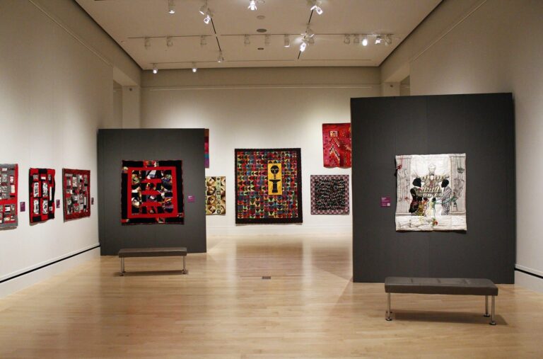 Women of Color Quilters Network Exhibition at the International Quilt Museum, Lincoln, Nebraska. Courtesy of Women of Color Quilters Network