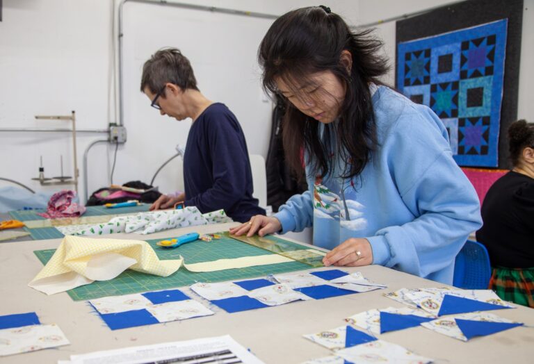 Quilting Class. Image Courtesy of Lillstreet Art Center & Rebecca Memoli Photography
