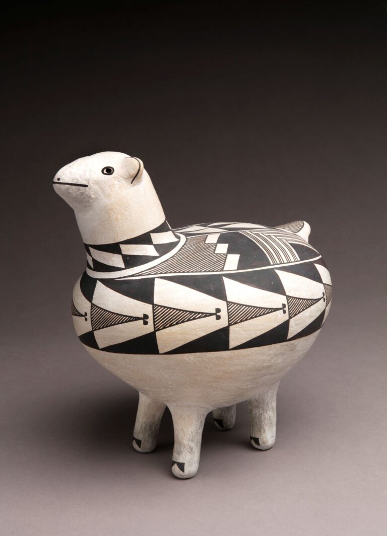 Anita Lowden (Acoma Pueblo), Sheep, ca. 1960, clay and slip. Museum of International Folk Art, gift of the Girard Foundation Collection, A.1980.2.926. Photo by Addison Doty