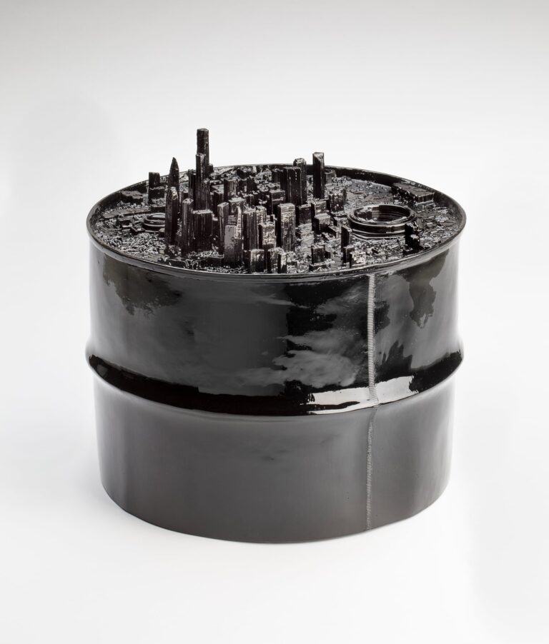 Norwood Viviano, “Recasting Houston,” 2019. Kiln-cast glass. 14 x 14 x 13 inches. Photo by Tim Thayer/RM Hensleigh.