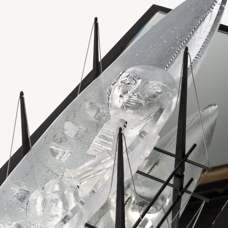 Clear Boat I detail. Courtesy of Kosta Boda Clear Boat I detail. Courtesy of Kosta Boda