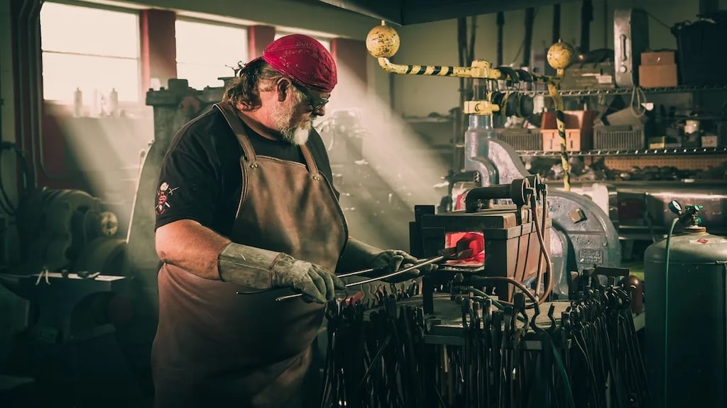Tony Swatton in his studio. Image courtesy of Tony Swatton