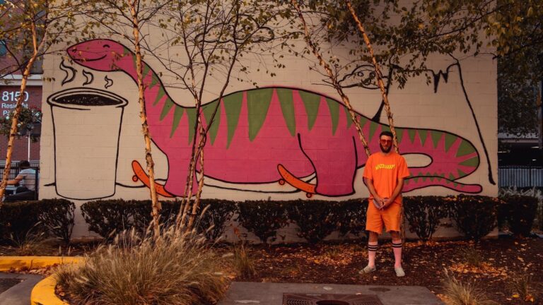 Abe Dubin in front of his mural. Courtesy of Abe Dubin