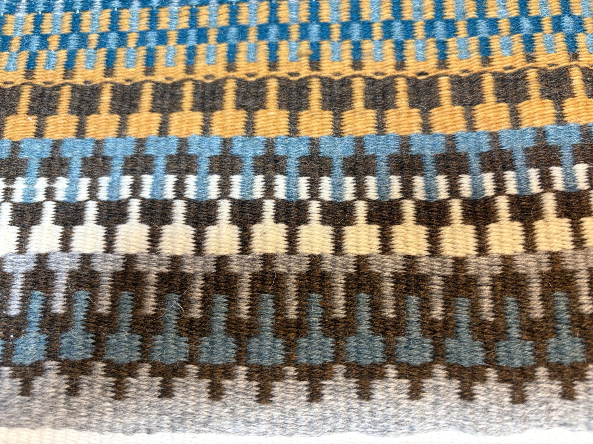 Krokbragd sample. Myra Chang Thompson