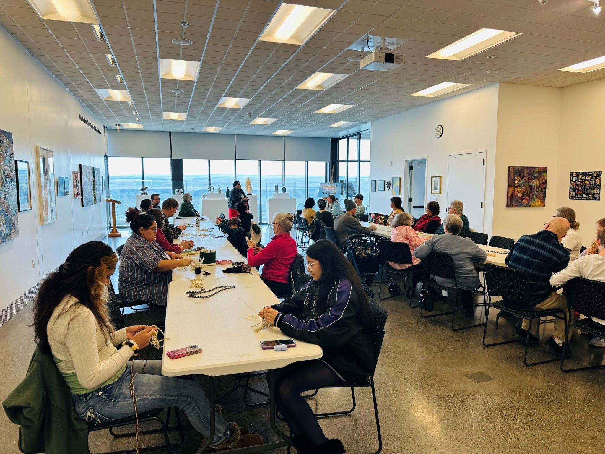 Wa'paas weaving class at Maryhill Museum of Art. Courtesy Maryhill Museum of Art