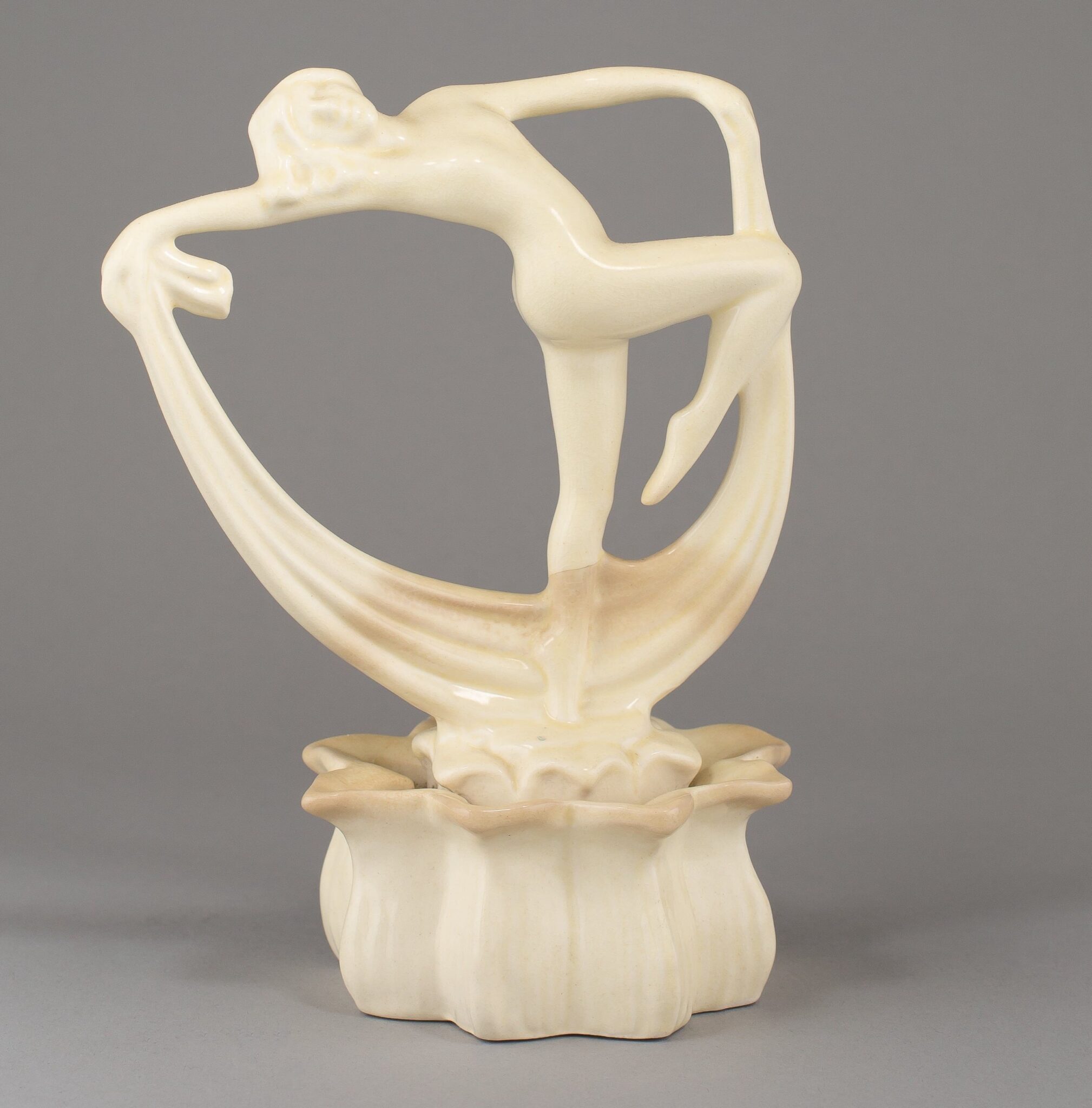 Flower Frog, No. 686, c. 1925, Cowan Pottery Studio (1912-1931), designed by Reginald Guy Cowan (1884-1957), Cast Stoneware, 2016.1.3 Flower Frog, No. 686, c. 1925, Cowan Pottery Studio (1912-1931), designed by Reginald Guy Cowan (1884-1957), Cast Stoneware, 2016.1.3. Photograph Provided by Rocky River Public Library and Cowan Pottery Museum