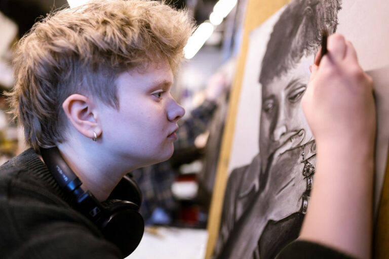 Drawing and Painting. Fine Arts Center
