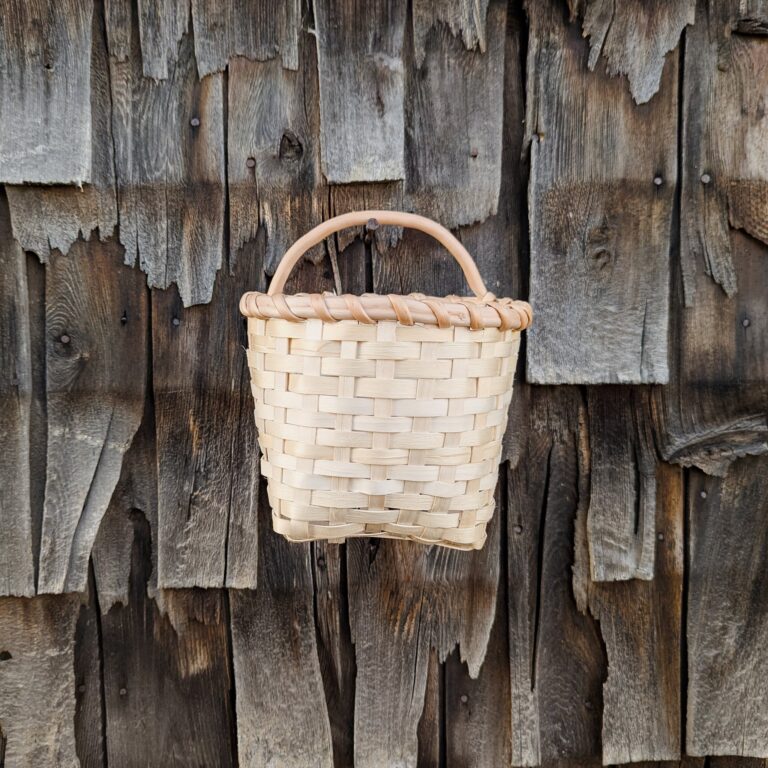 Norwegian Vedemis Basket with Handle. Vesterheim
